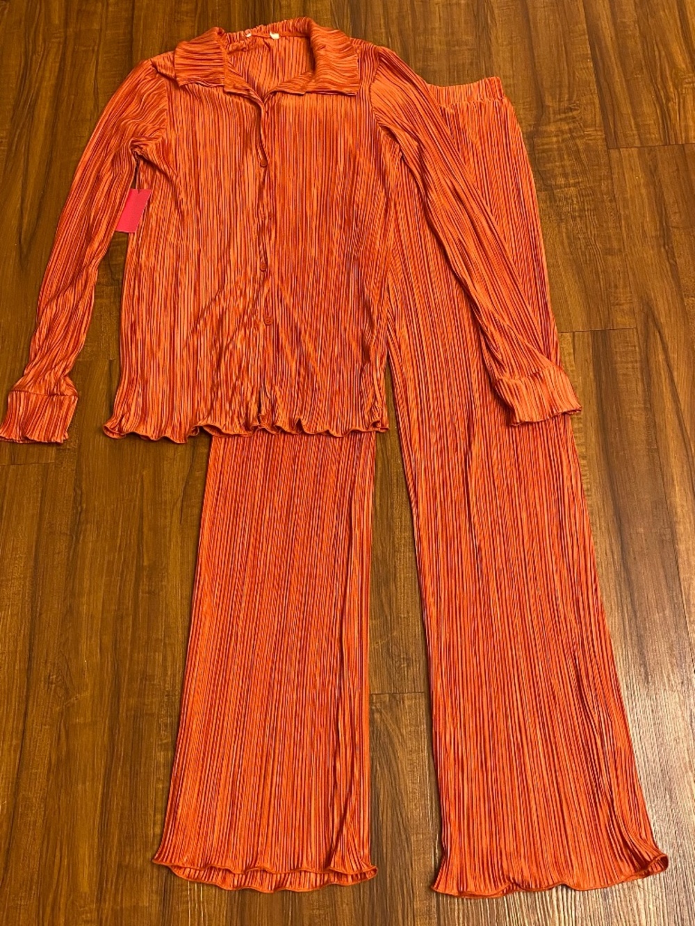 New Ladies Pleated Two Piece Pant Set